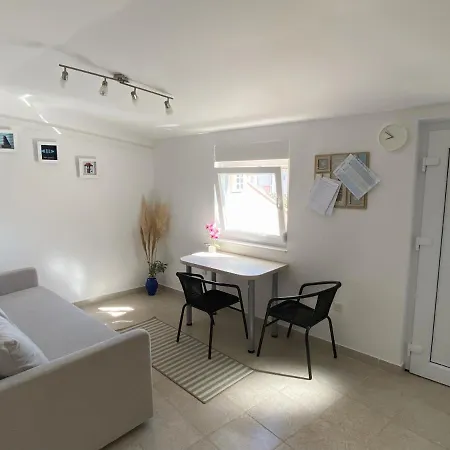 Apartament Beachfront Vir